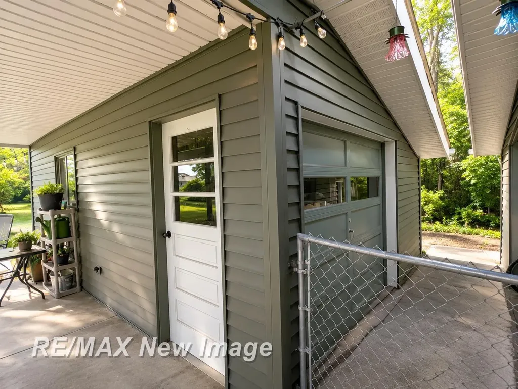 5121 Queen Drive Bridgeport Charter Township MI 48722