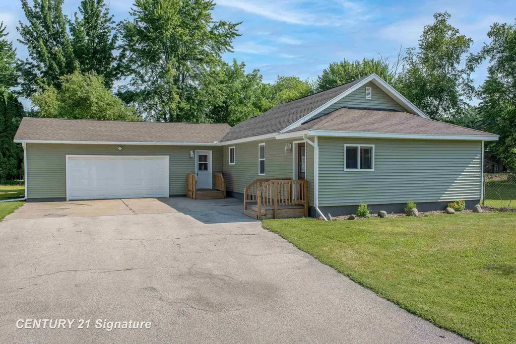 3121 Boy Scout Road Bangor Charter Township MI 48706