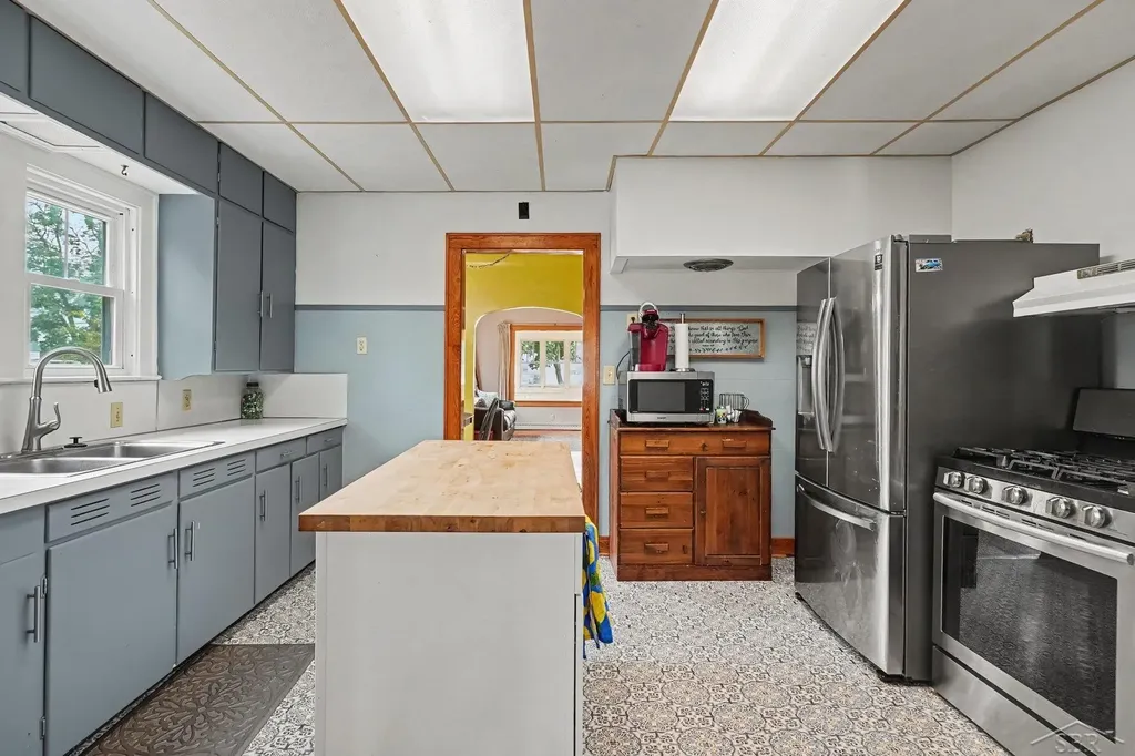 116 W Wheaton Avenue Clare City MI 48618
