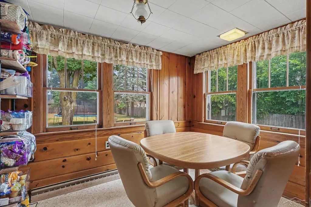 116 W Wheaton Avenue Clare City MI 48618