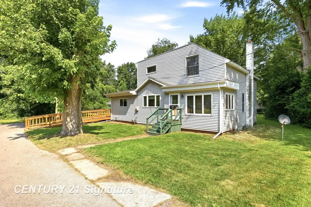408 W Capitol Street Zilwaukee City MI 48604