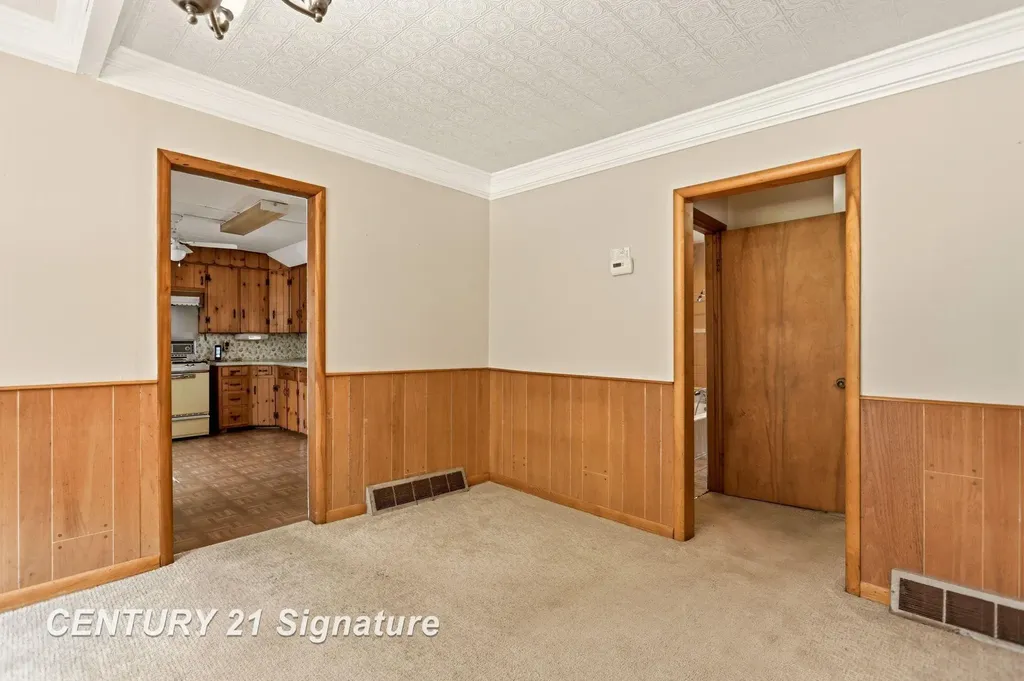 408 W Capitol Street Zilwaukee City MI 48604