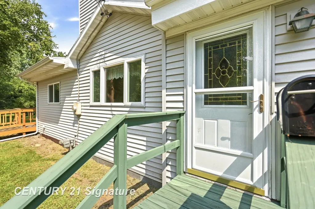 408 W Capitol Street Zilwaukee City MI 48604