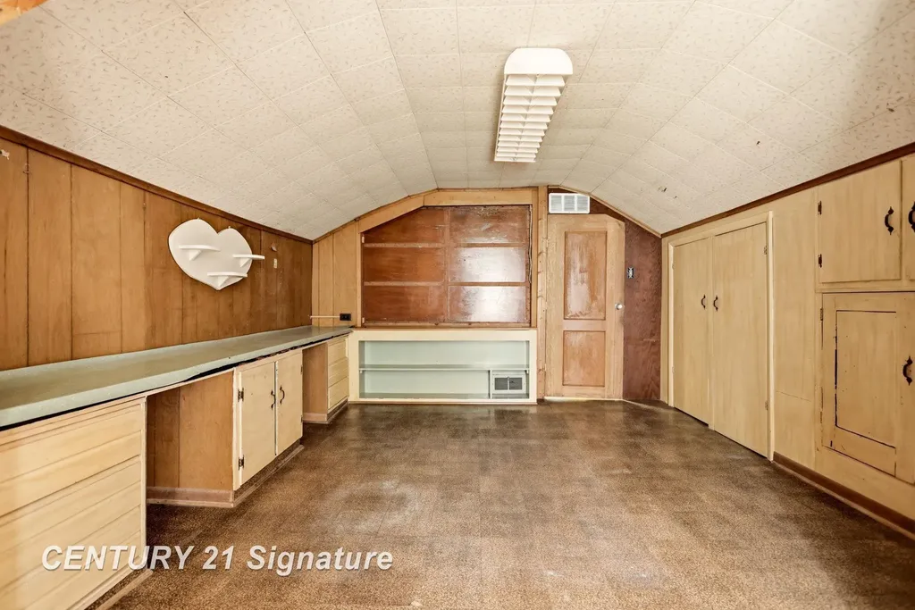 408 W Capitol Street Zilwaukee City MI 48604