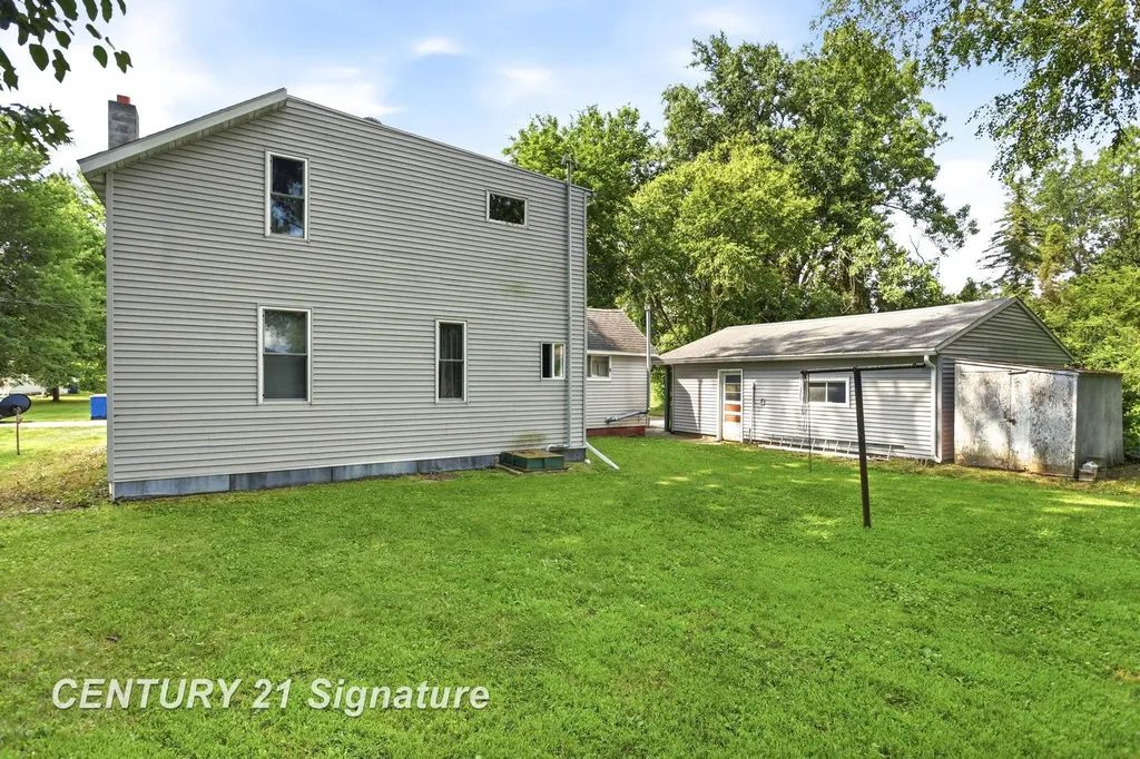 408 W Capitol Street Zilwaukee City MI 48604