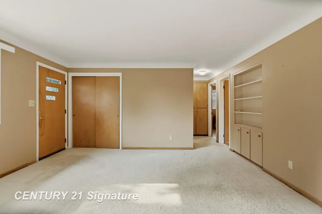2955 Whitfield Drive Saginaw Charter Township MI 48603