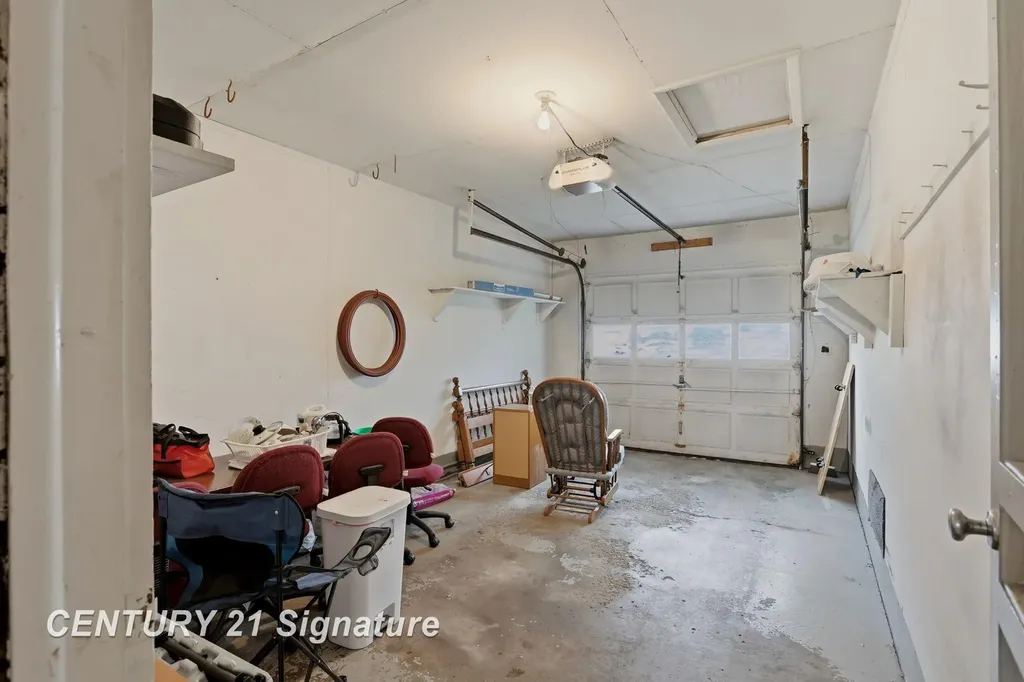 2955 Whitfield Drive Saginaw Charter Township MI 48603