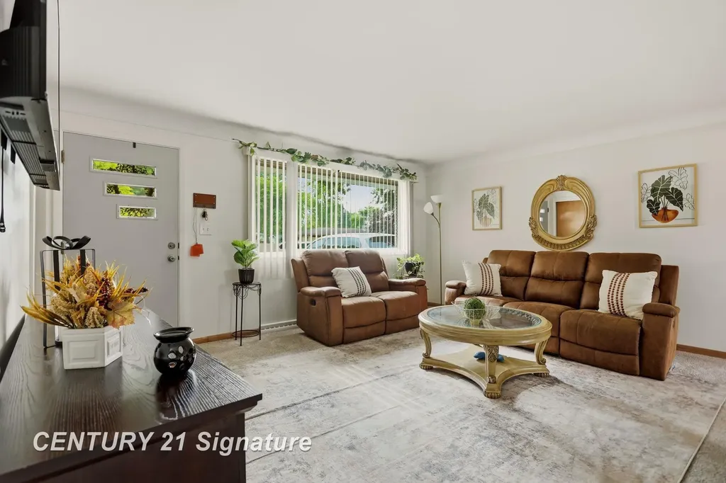 2955 Whitfield Drive Saginaw Charter Township MI 48603