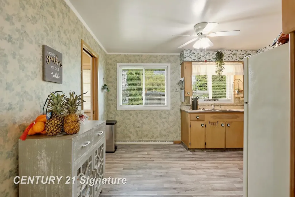 2955 Whitfield Drive Saginaw Charter Township MI 48603