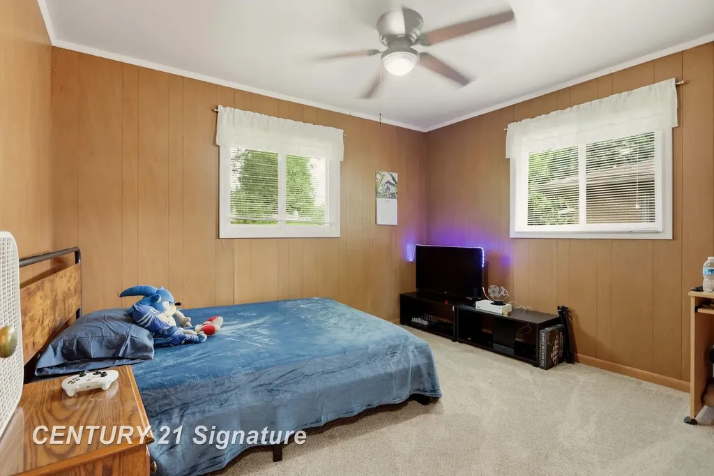 2955 Whitfield Drive Saginaw Charter Township MI 48603