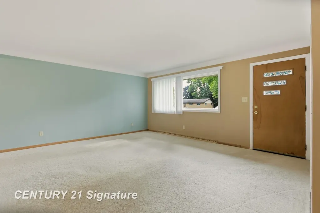 2955 Whitfield Drive Saginaw Charter Township MI 48603
