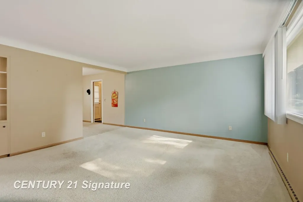 2955 Whitfield Drive Saginaw Charter Township MI 48603