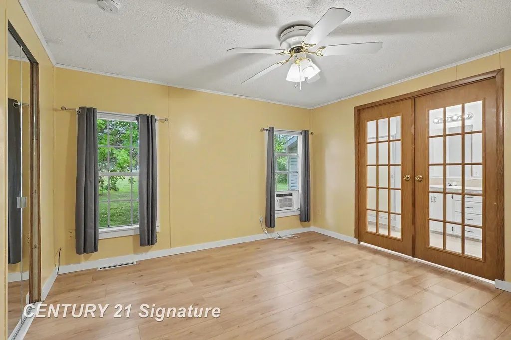 6880 W Emery Road Roscommon Township MI 48629