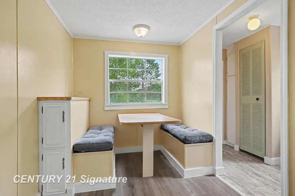 6880 W Emery Road Roscommon Township MI 48629