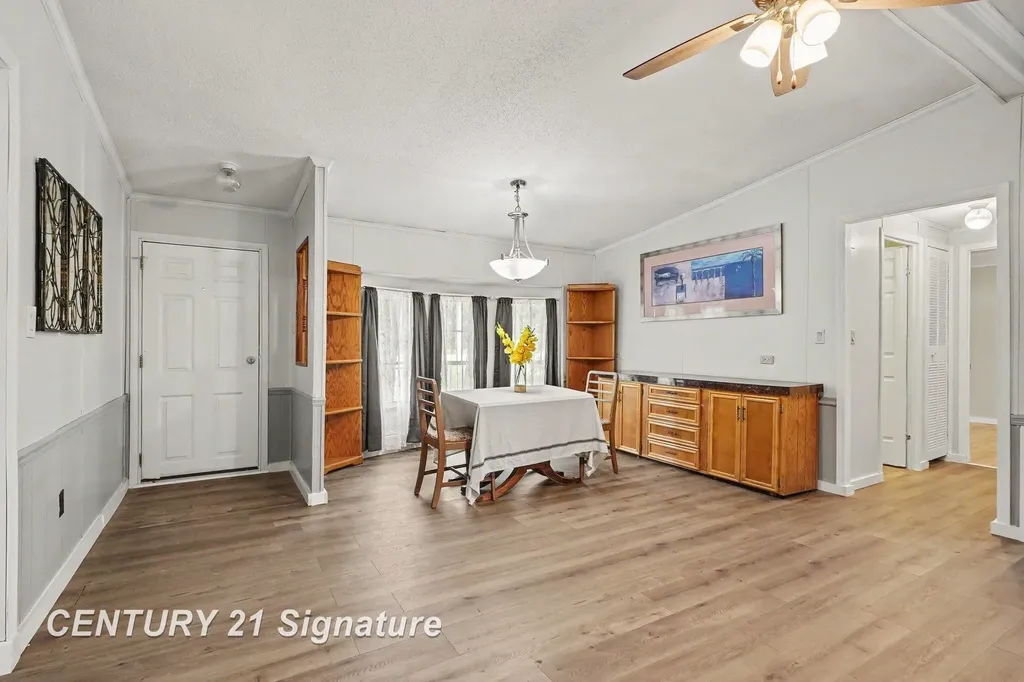6880 W Emery Road Roscommon Township MI 48629