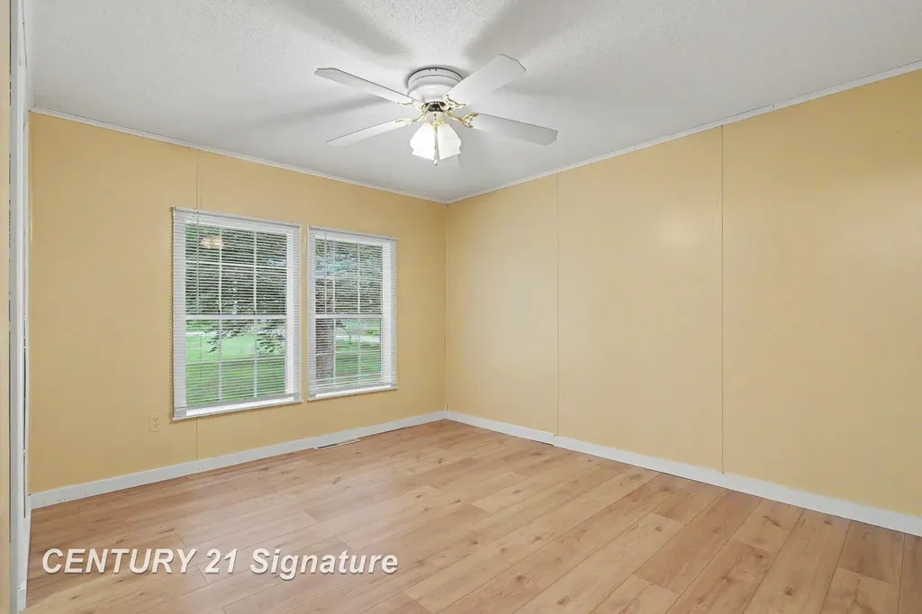 6880 W Emery Road Roscommon Township MI 48629