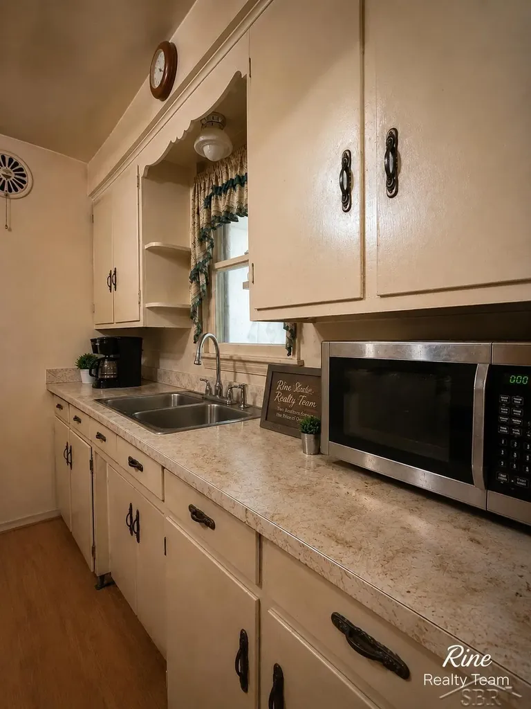 73 Maple Valley Street Sandusky City MI 48471