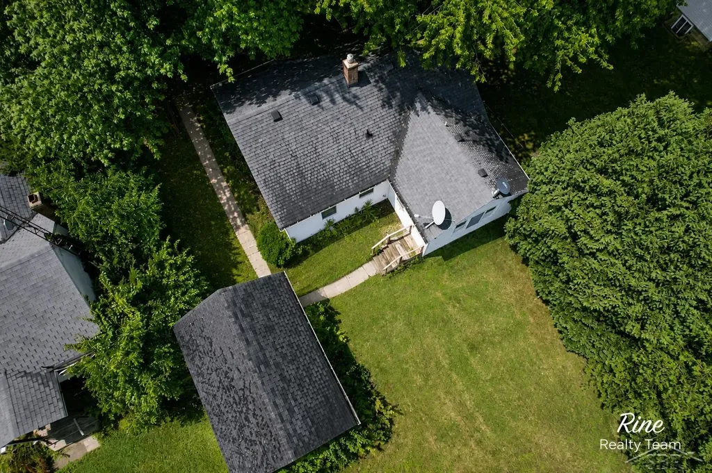 73 Maple Valley Street Sandusky City MI 48471