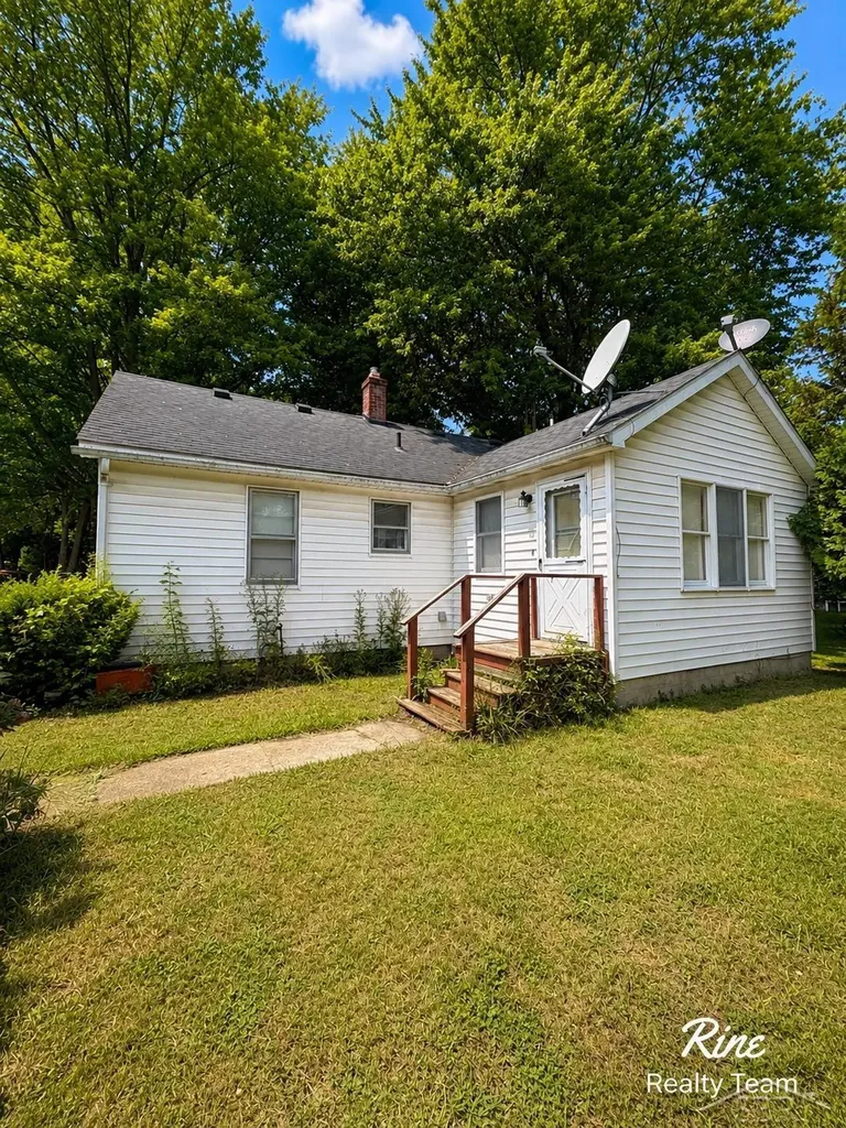 73 Maple Valley Street Sandusky City MI 48471