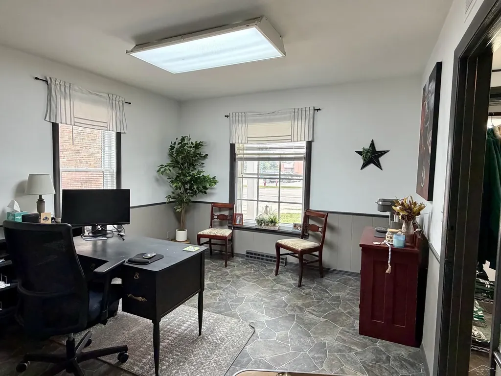 135 E Washington Street Tittabawassee Township MI 48623