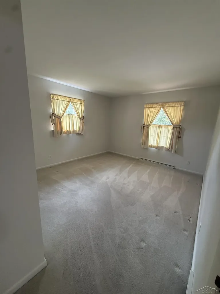 900 Canterbury Drive Saginaw Charter Township MI 48638