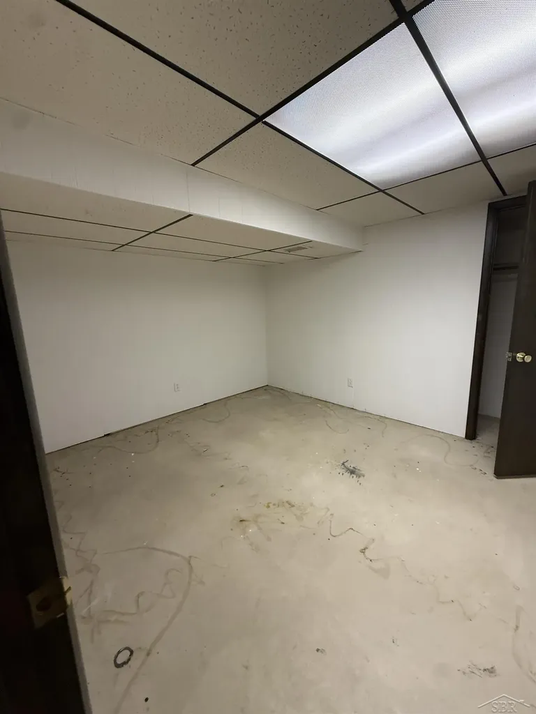 900 Canterbury Drive Saginaw Charter Township MI 48638