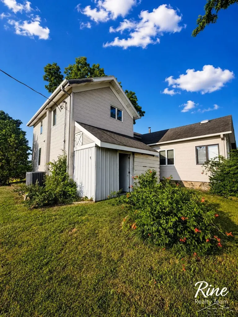 7345 W Stoll Road Watertown Charter Township MI 48906