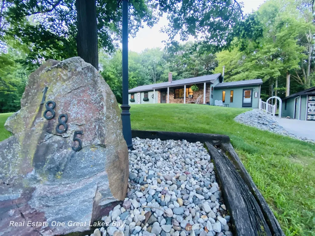 1885 S Erskine Road Richland Township MI 48626