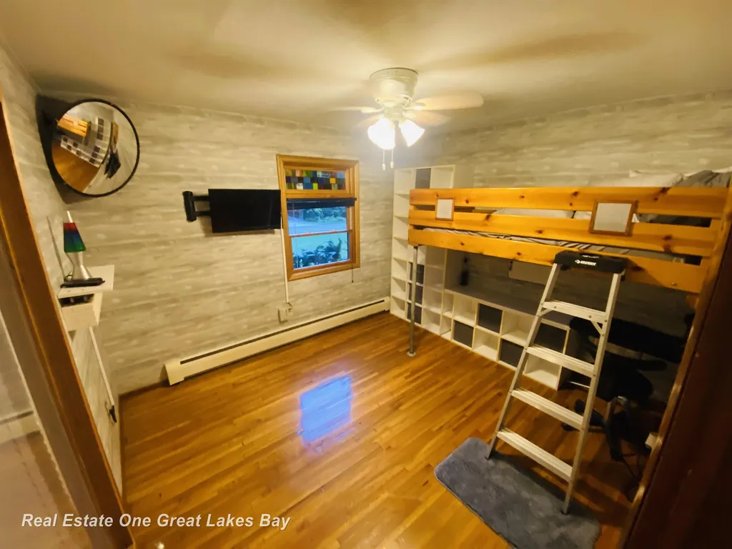 1885 S Erskine Road Richland Township MI 48626