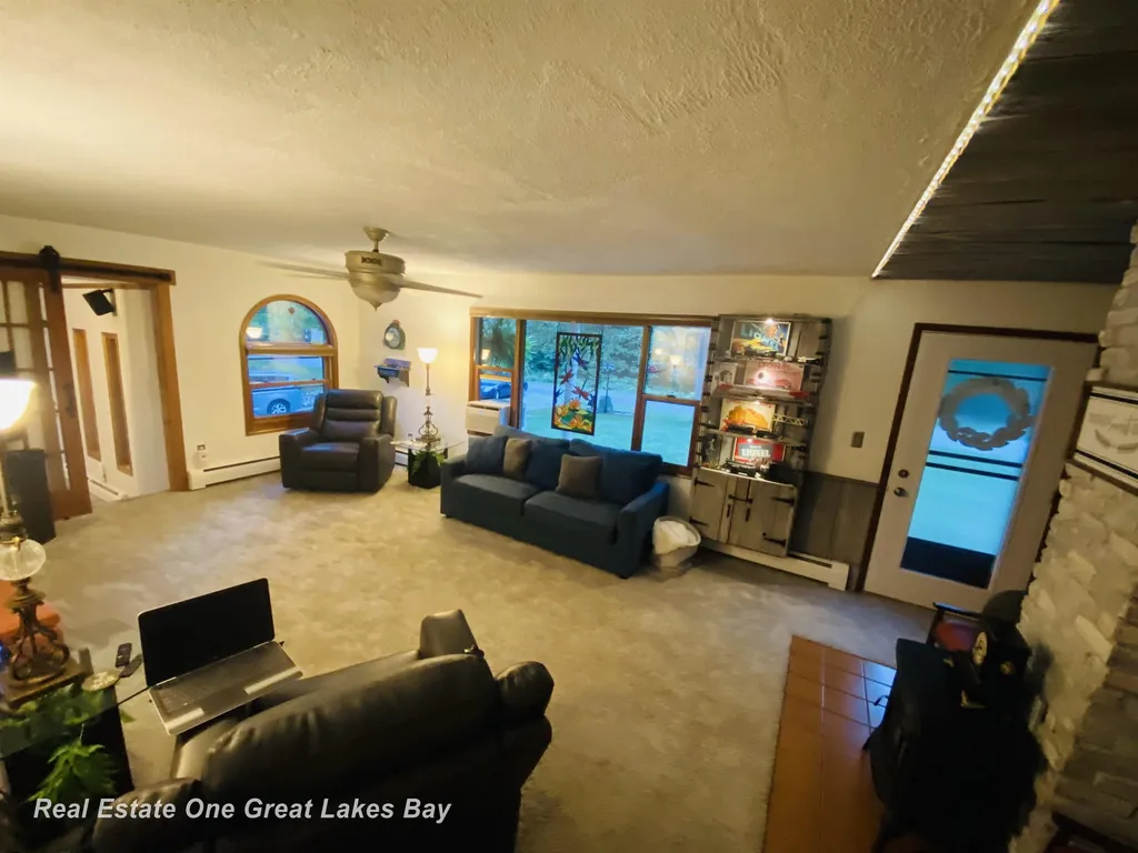 1885 S Erskine Road Richland Township MI 48626