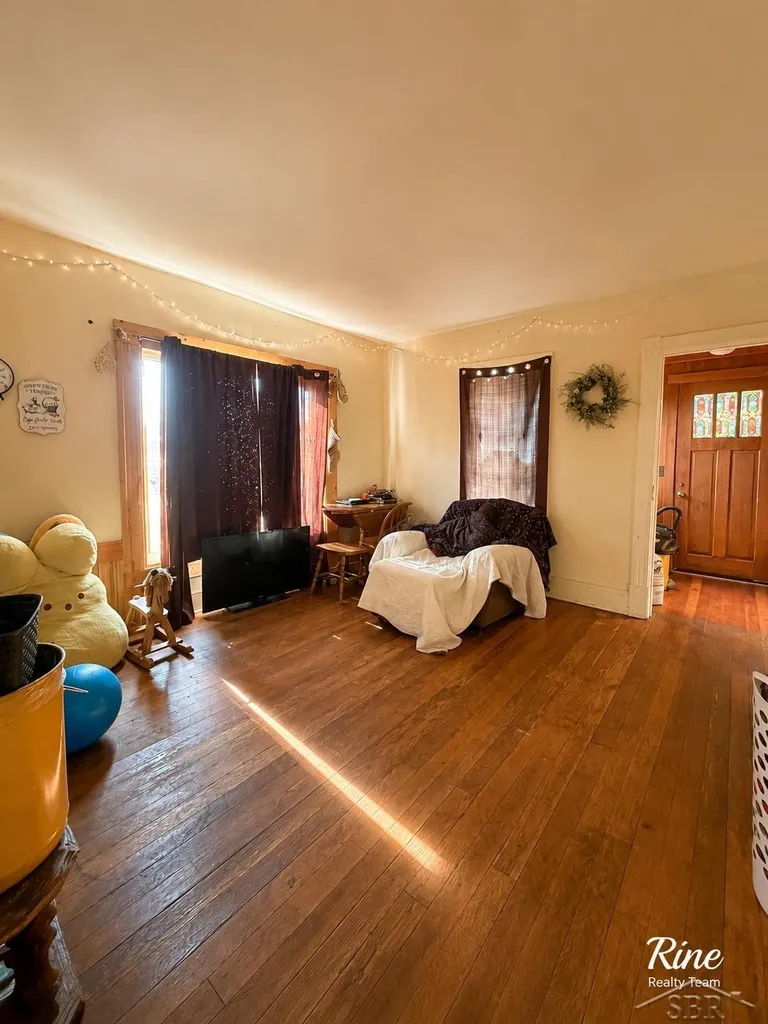 42 W Main Street Mayville Village MI 48744