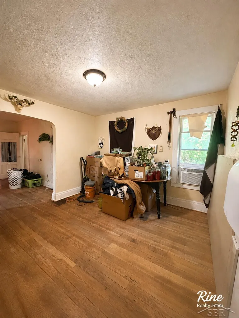 42 W Main Street Mayville Village MI 48744