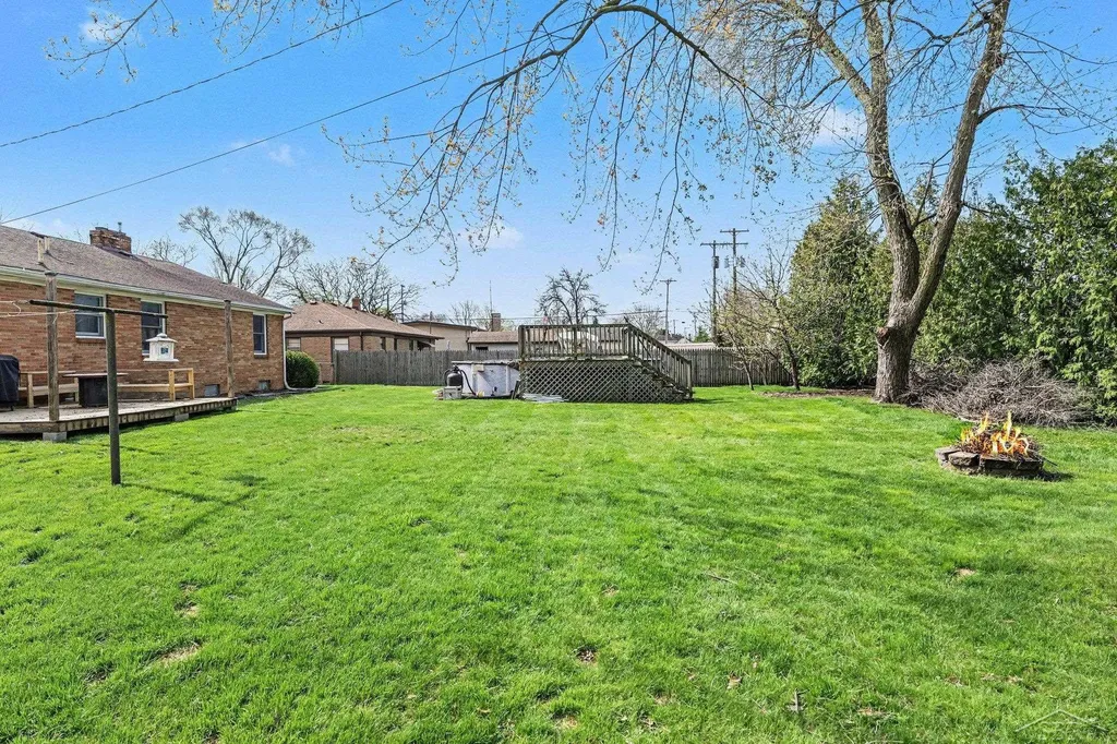 605 Webb Drive Bangor Charter Township MI 48706