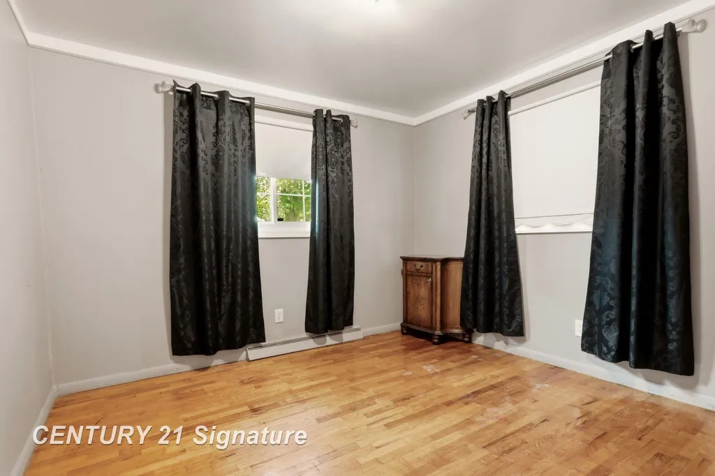 2684 Kuhlman Drive Saginaw Charter Township MI 48603