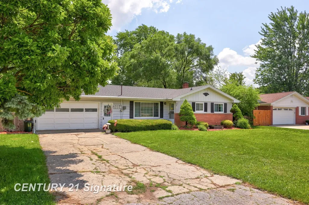 2684 Kuhlman Drive Saginaw Charter Township MI 48603