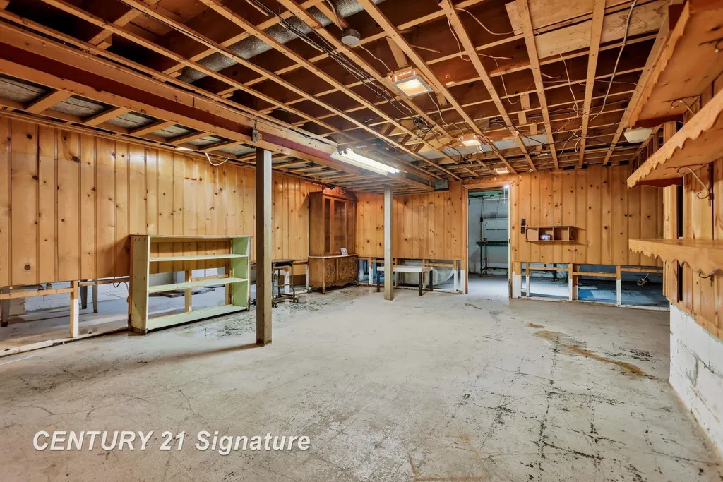 2684 Kuhlman Drive Saginaw Charter Township MI 48603