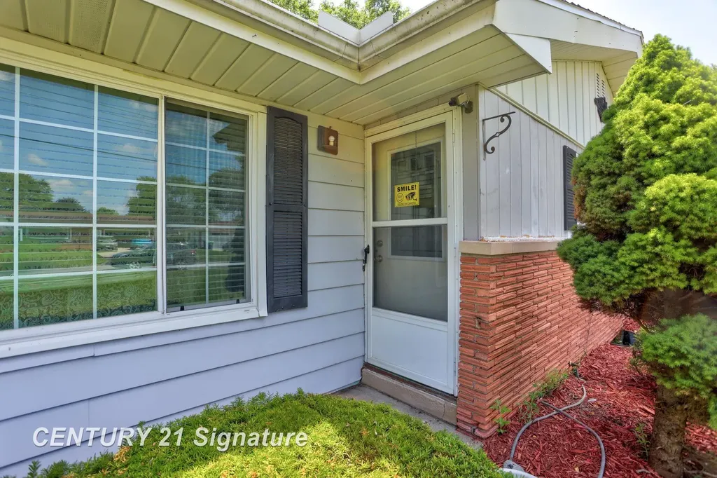 2684 Kuhlman Drive Saginaw Charter Township MI 48603