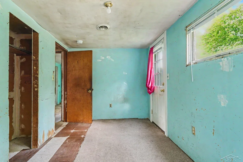 15 Welch Drive Midland City MI 48640