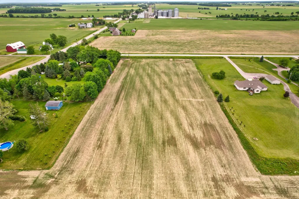 Vl Bradley Road Blumfield Township MI 48734