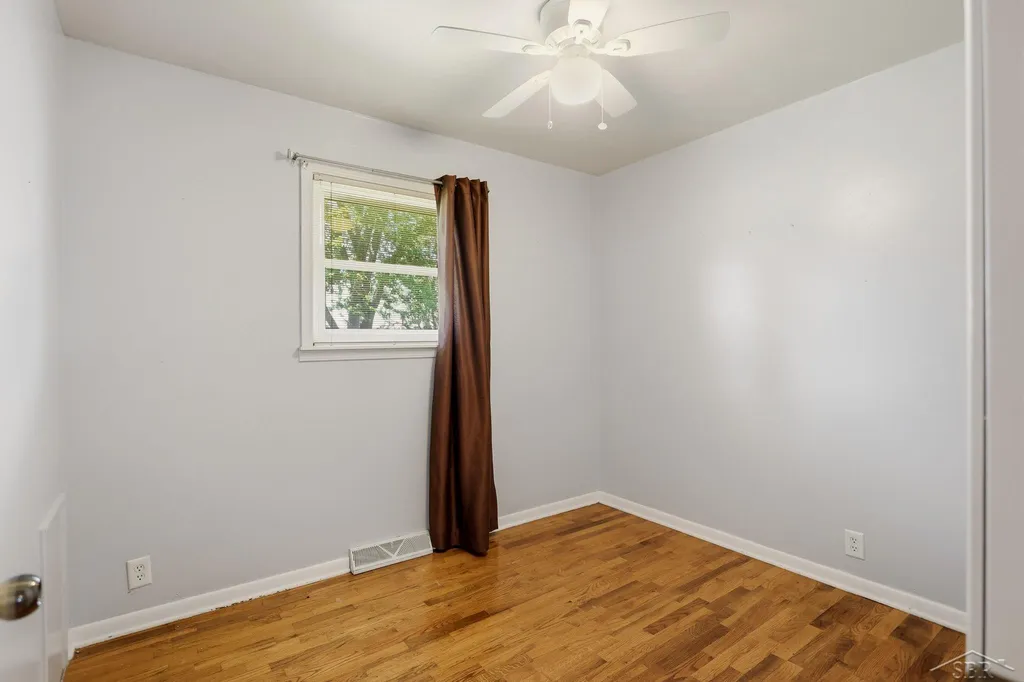 1446 S Airport Road Buena Vista Charter Township MI 48601