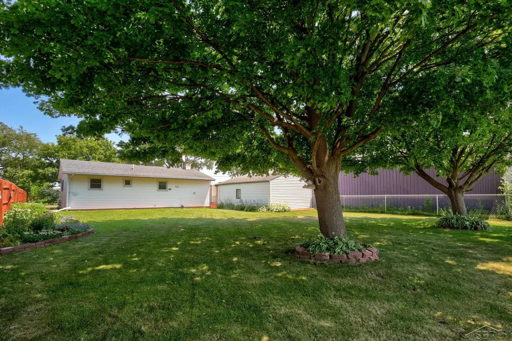 1446 S Airport Road Buena Vista Charter Township MI 48601