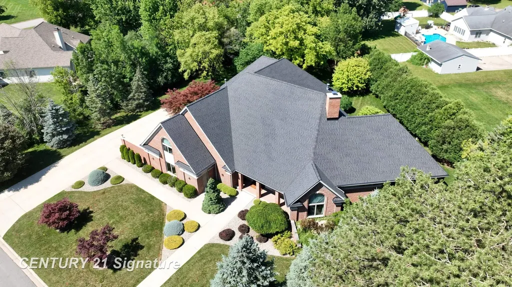 5590 Pine Gate Drive Saginaw Charter Township MI 48603