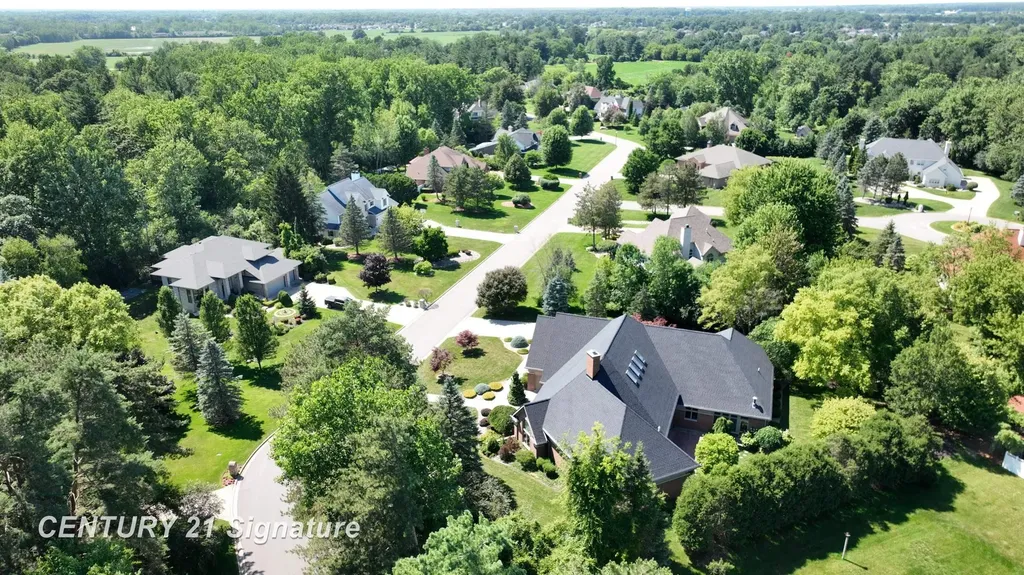 5590 Pine Gate Drive Saginaw Charter Township MI 48603