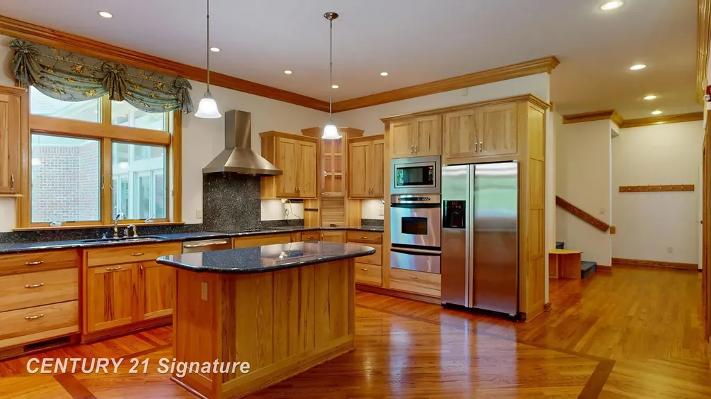 5590 Pine Gate Drive Saginaw Charter Township MI 48603