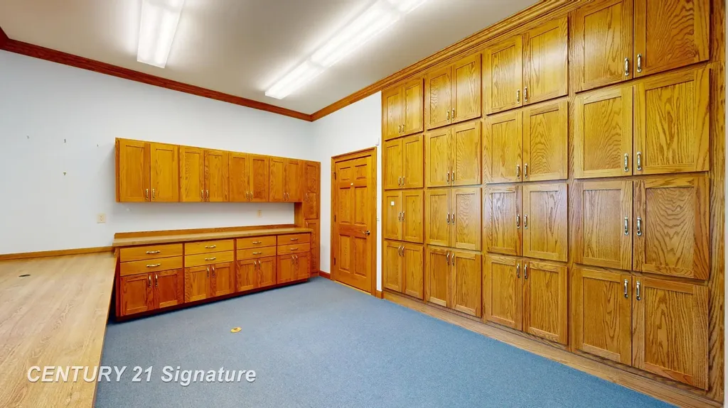 5590 Pine Gate Drive Saginaw Charter Township MI 48603