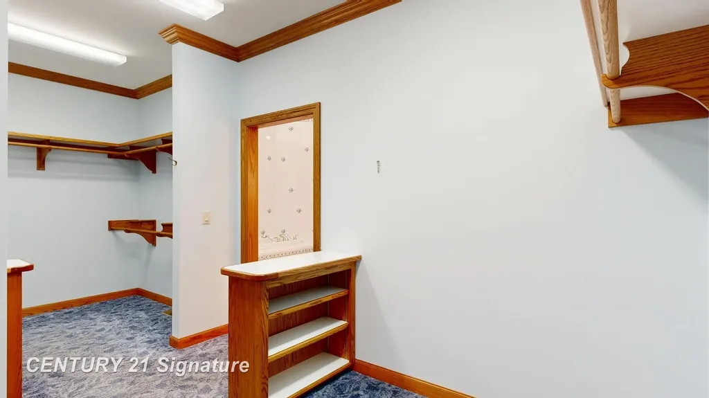 5590 Pine Gate Drive Saginaw Charter Township MI 48603