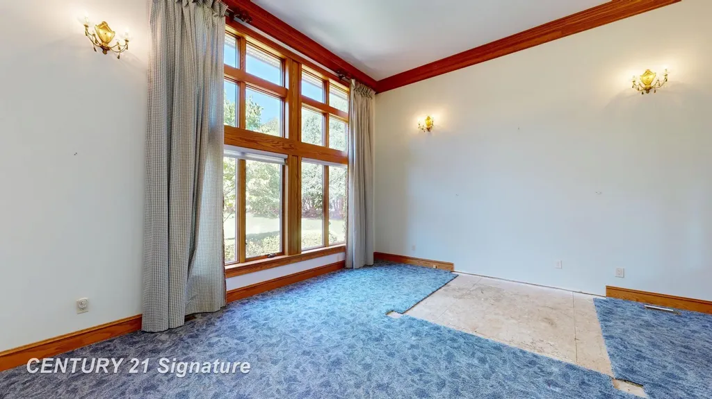 5590 Pine Gate Drive Saginaw Charter Township MI 48603