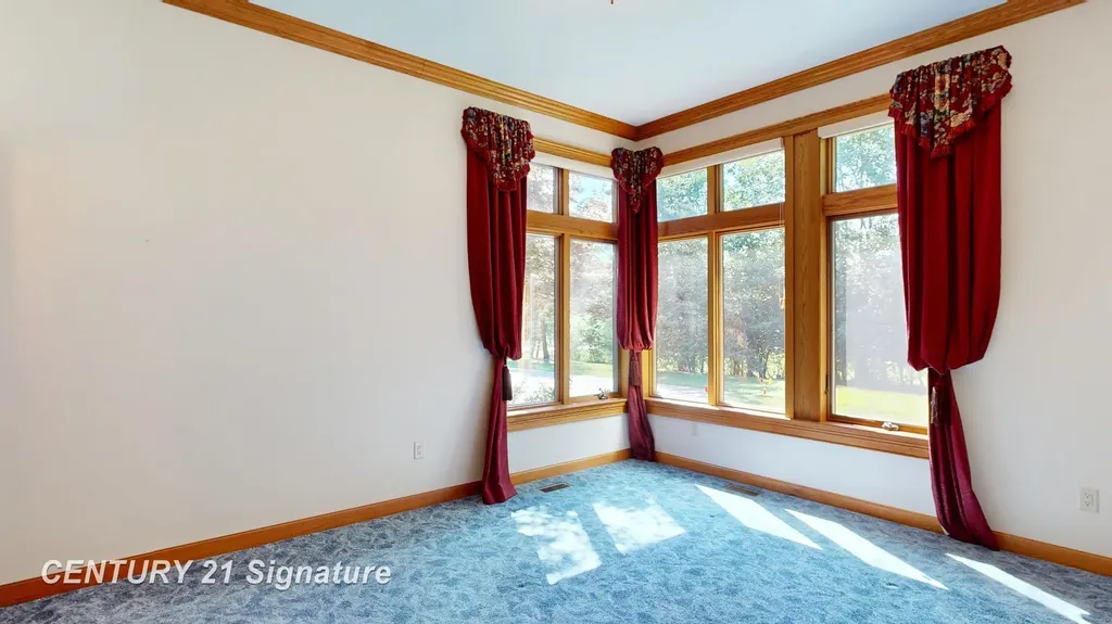 5590 Pine Gate Drive Saginaw Charter Township MI 48603