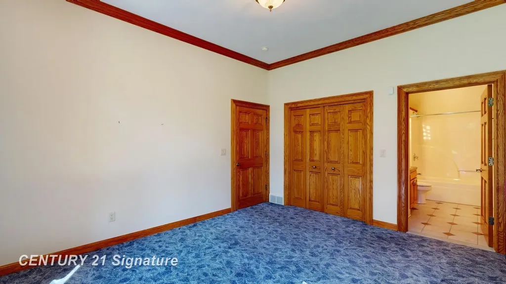5590 Pine Gate Drive Saginaw Charter Township MI 48603