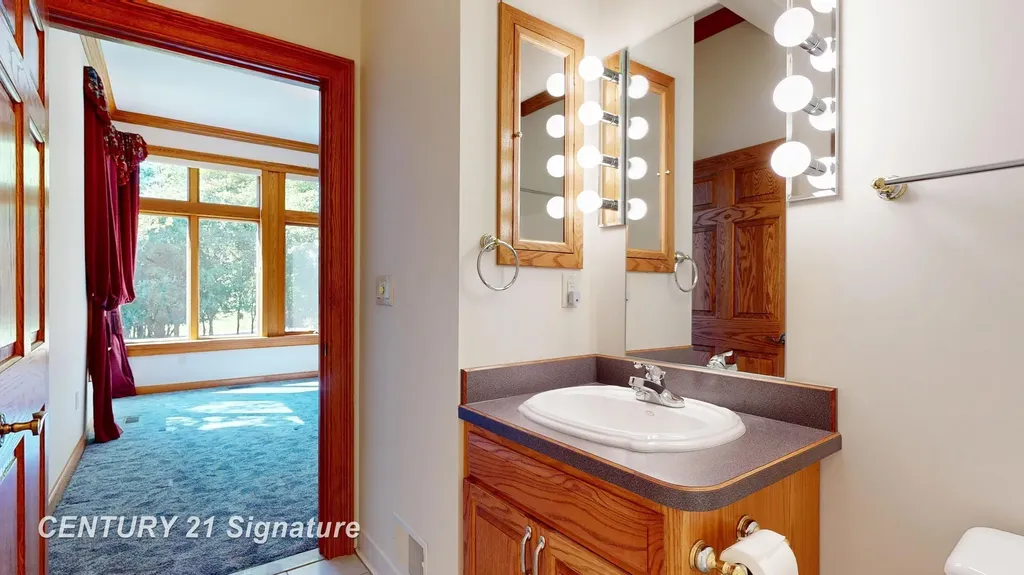5590 Pine Gate Drive Saginaw Charter Township MI 48603